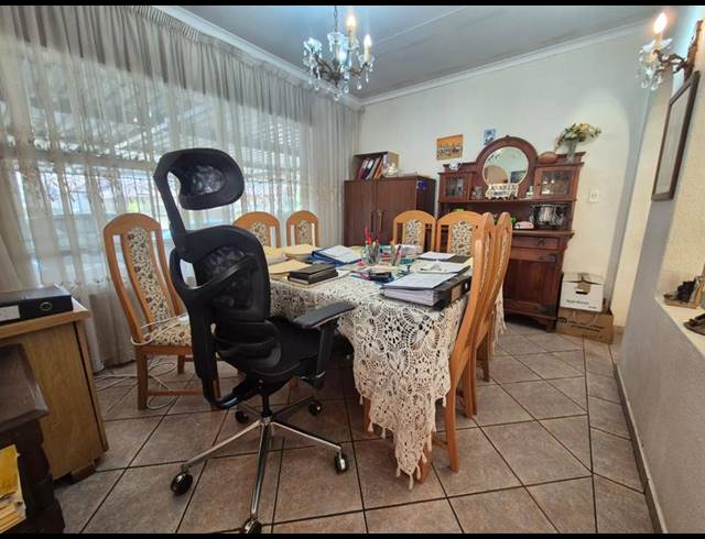 3 BEDROOM HOUSE FOR SALE IN BRACKENHURST